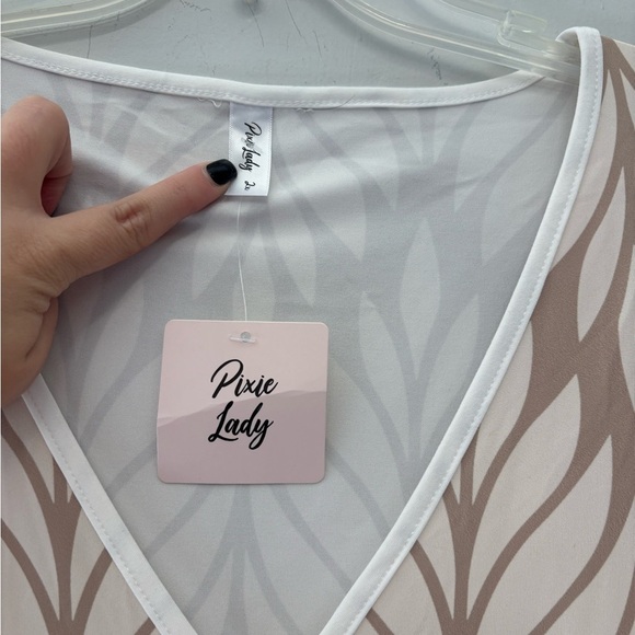 Pixie Lady Plus Size Womens Cream and Brown Leaf Print Midi Dress Size 2X NWT - Picture 2 of 4